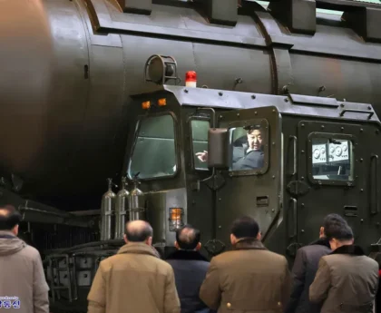 South Korea and North Korea Talk About Artillery